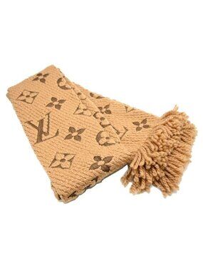 Louis Vuitton Scarf Beige